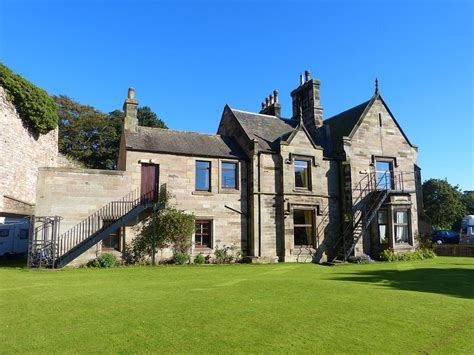 berwick upon tweed b&b|Castle Vale House B&B .